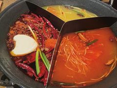 -巴卤社老火锅(财富店)