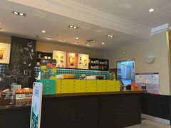 -星巴克臻选(威海威高广场店)