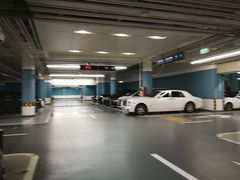 -皇庭广场-地下停车场