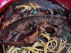 大肉面-小龙大肉面馆