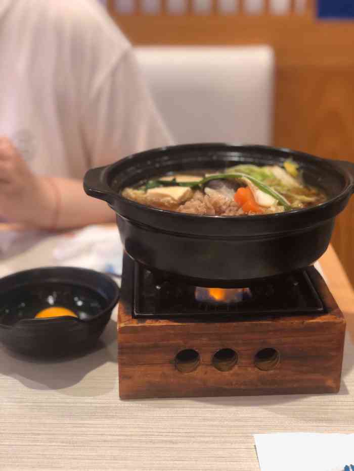 滨寿司(威宁路店)-"在威宁路地铁站上面的缤谷广场三楼,店子不.