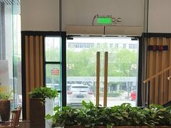-呷佬·长沙手工米粉(金沙江路店)