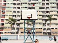-彩虹村