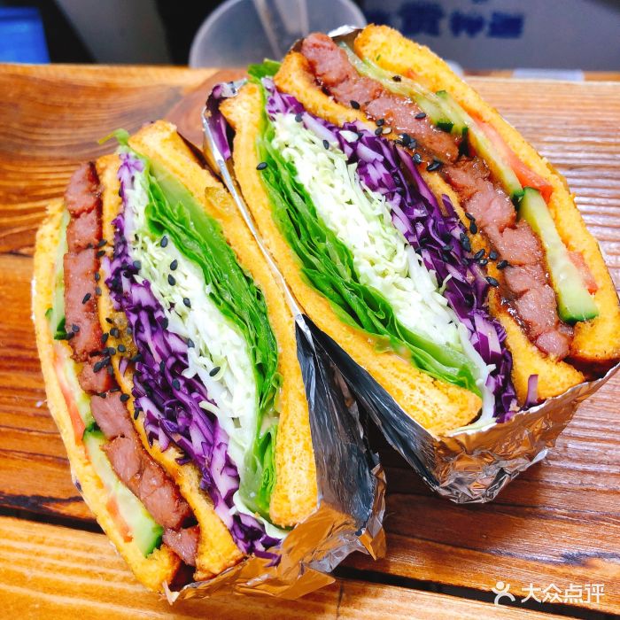 mr.三明治黑椒牛排三明治图片 - 第1张