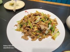 葱爆羊肉-小红鲸·海鲜餐厅(轸大路店)