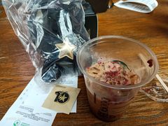 莓莓燕麦红茶玛奇朵-星巴克(浙江省人民医院店)