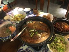 -卢大鲜鱼头捞饭(美利广场店)