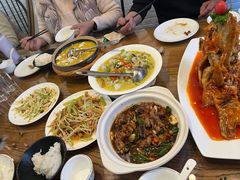 -泉畔人家·老济南经典鲁菜(大明湖店)