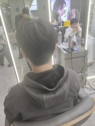 -藤野造型烫发染发