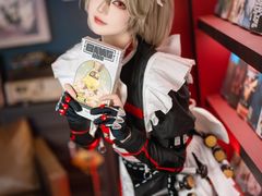 -米游妙妙屋cosplay换装自拍摄影体验馆