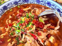 -老唐三下锅 ·张家界地标美食(溪布街店)