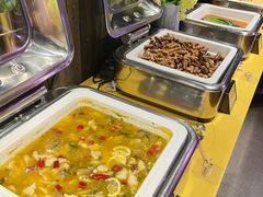 -领鲜活海鲜榴莲自助火锅(东门店)