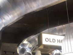 -老房老舍重庆火锅(假日城市店)