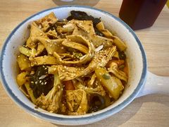 山城麻辣素香锅-轻蔬不用等·素食(江苏路店)
