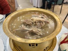 -汗腾格里·风味餐厅(新疆驻京办店)