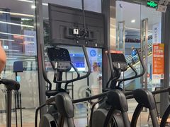 -乐刻健身(红山6979店)