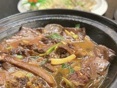 -隆江大酒店(雯婕商务楼店)