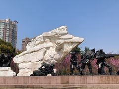 -上海市龙华烈士陵园