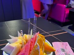 缤纷果盘-粉墨特色菜·烧烤音乐酒馆