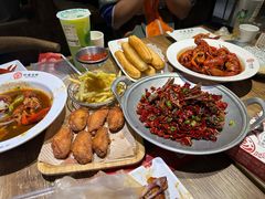 -叶派龙虾•招牌香辣蟹·海鲜(中海国际店)