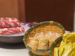 -喃喃椰·糟粕醋·椰子鸡火锅(七堡花园店)