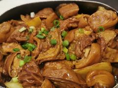 饭盒焖肥肠-渔娘渔家丹东海鲜(东直门店)