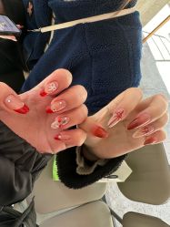 -丽心自助美甲美睫