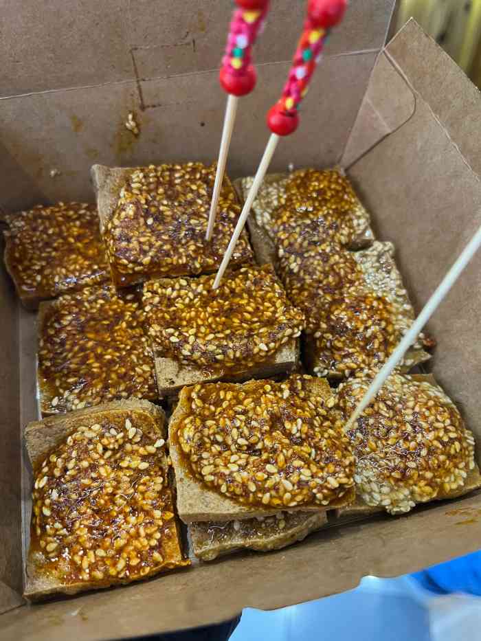 而且也不用等太久我自己吃完一盒基本不会腻想吃了邯郸美乐城小吃