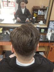 -纯剪男士理发馆·烫染专业店