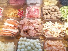 -成都你六姐·牛肉冒菜(上海环宇荟店)