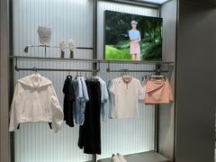 -迪桑特DESCENTE(青岛山东路万象城店)