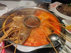 -佰人王串串香火锅(洋珠巷店)
