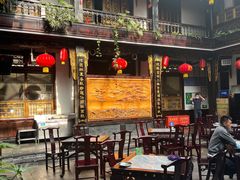 -蔼若春.传承三十年云南菜(金碧公园店)