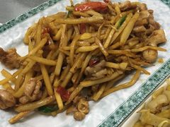 -红鼻子桂林米粉(金唐新光界店)