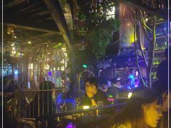 -胡桃里音乐酒馆(环亚凯瑟琳广场店)