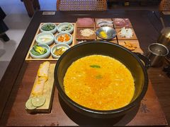 -银米·云南传统过桥米线(双廊黑金冠店)
