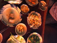 -Cuc Gach Quan Restaurant