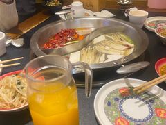 -沸炉重庆老火锅(军事博物馆店)