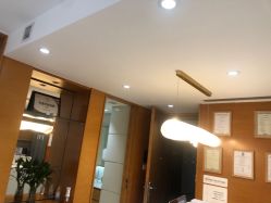 -HEYAN荷妍专业脱毛连锁机构