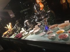 -唐拉雅秀酒店-西锦汇空中BBQ·思创餐厅