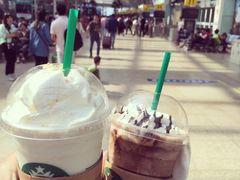 -星巴克(泰安万达店)