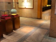 -萨拉伯尔(燕莎友谊商城店)