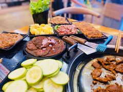 -赞酱川式烤肉(蜀都万达店)