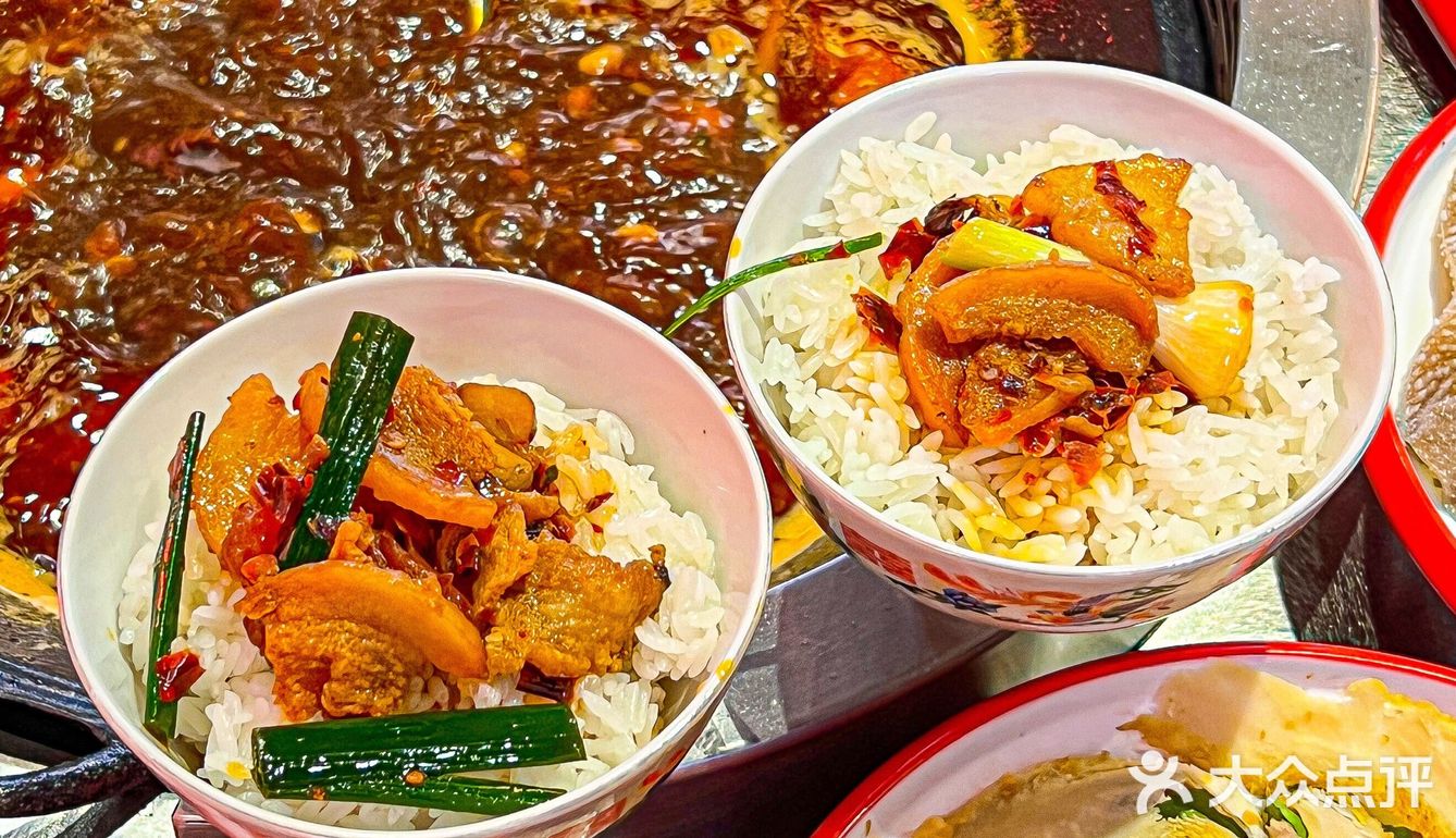 深圳火锅｜因为猪油拌饭爱上这家地摊火锅‼️