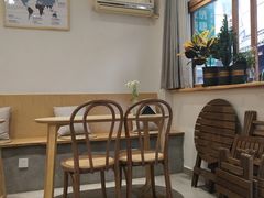 -infinite cafe