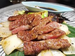 -山川小町·极番烧肉(新地假日广场店)