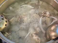 竹笙椰子鸡-润园四季椰子鸡火锅(海上世界店)