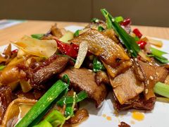 杏鲍菇炒牛肉-云海肴·汽锅鸡·云南代表菜(东坝金隅店)