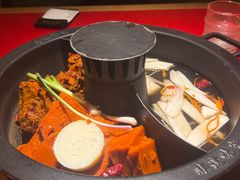 -晓宇重庆火锅(西安荟聚店)