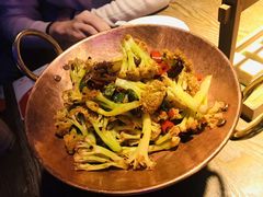 -清真·卡德尔大叔新疆主题餐厅(龙汇路店)